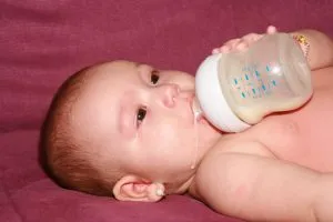 להכין בקבוק לתינוק